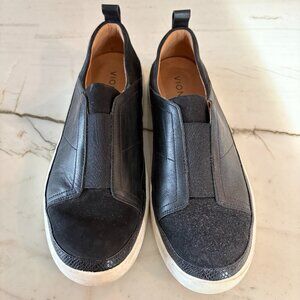 Vionic Zinah Slip On size 9 flats slip on loafers leather suede black 1083